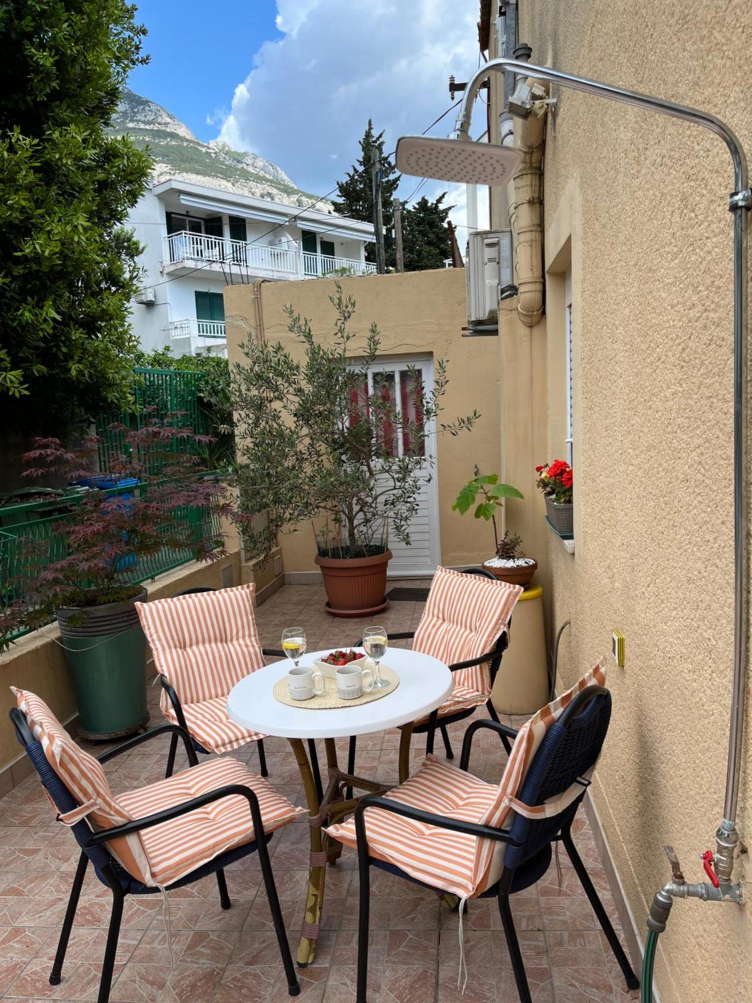Apartment Lora Макарська Екстер'єр фото